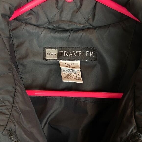 L.L. Bean Traveler Quilted Puffer Jacket Parka - Picture 6 of 6